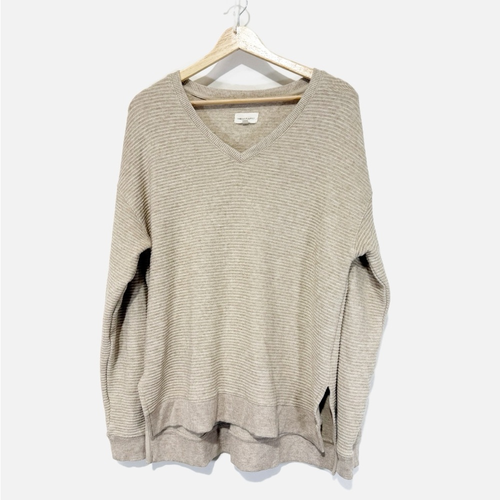 Thread & Supply Women's V Neck Sweater Ribbed Tan Cream High Low Size Large